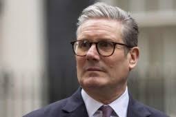 Sa "lưới tình", nữ cai ngục Anh giúp tù nhân vượt ngục và hẹn đi khách sạn  8 lần