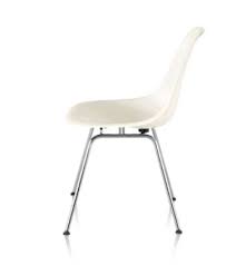 Moulded plastic chairs also have features such as comfortable armrests for those working long hours, as well as offer mobility in the form of wheels. Eames Moulded Plastic Side Chair 4 Leg Base Designcraftmura