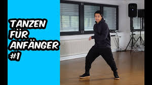 Doch wenn die menschen nicht zu uns kommen können, dann bringen wir ihnen eben unsere tanzschule nach hause, haben sich die beiden gedacht zuhause tanzen zu lernen ist ein großartiger weg, um etwas sport zu. Tanzen Fur Anfanger 1 Grundschritte Basics Tanzen Lernen Mit Zcham Youtube