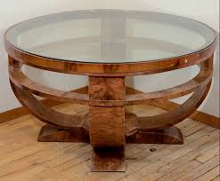 Short for the french term arts décoratifs, the style is characterized by dramatic silhouettes, bold geometrics, and visual drama.making a statement is easy with a contemporary art deco coffee table—and here are 10 favorites that even gatsby would set his drink on. Pin On Art Deco