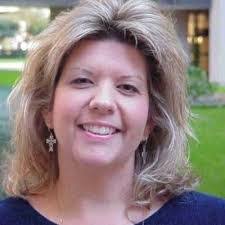 Lori Zechman's Instagram, Twitter & Facebook