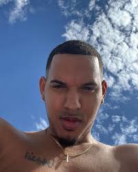 Elvin Peña (@elvs____) • Instagram photos and videos