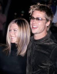 Jennifer aniston ile brad pitt, birkaç ay önce fast times ridgemont high adlı yapımın okumaları sırasında bir araya gelmişlerdi. Brad Pitt And Jennifer Aniston 1998