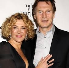 Do you like this video? Nach Skiunfall Filmstar Natasha Richardson Soll Klinisch Tot Sein Welt