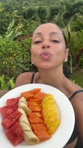 Farewell #VanuaLevu 👋🏽 , Thank you so much for the amazing hospitality &  incredible retreat @emahosekawa 🌺🩵🌸, Off to check out Fiji’s main island  #VitiLevu, ✈️, 🙏🏽 @fawchouse @chambersgroup @joedadic ...