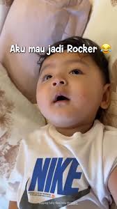 Mau jadi rocker 😂 #andrewraxyneil