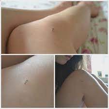 Stick And Poke Tattoo Drei Punkte Oder Vielleicht Ellipsen Am Knie Bein Keine Arti Ellipsen Stick Poke Tattoo Kleine Tattoo Ideen Punktchentattoos