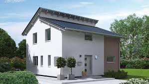 Fingerhut Einfamilienhaus Weiss Verputzt Mit Teilflachen Braun Abgesetzt Schwarzes Pultdach Graue Haustur Fingerhut Haus Haus Flachdachhaus