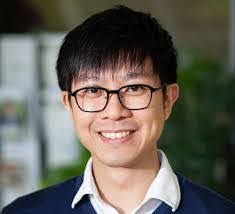 Adriana Pitts's Instagram, Twitter & Facebook