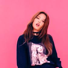 If there is a violation of the rules, please click the report button and leave a report, and also message the moderator team and report the problem. 7 Ide Jennie Gif Selebritas Pasangan Yang Cocok Orang Lucu