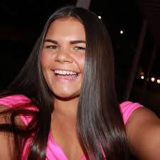 Hope Gutierrez (@hopegutierrezz)