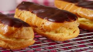 Eclairs Au Chocolat Ou Au Cafe Un Petit Plaisir Gourmand A Deguster Bien Au Chaud En 2020 Plaisir Gourmand Idee Recette Facile Recette Facile