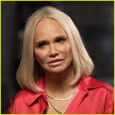 Mara Rosario's Instagram, Twitter & Facebook