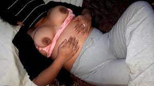Tharki budha ne jwani ke maze liya virgin ladki ki marr ke full Indian sex  video - QueenbeautyQB | xHamster