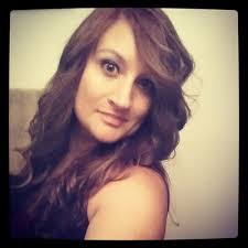 Candice Henry's Instagram, Twitter & Facebook