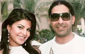 10 Bollywood Celebs Who Dumped Their Partners After They Became Popular