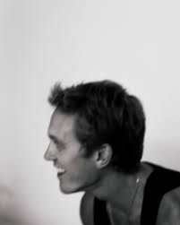 If you have a wall you have a studio @alexfitzalan