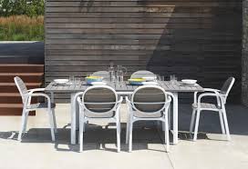 Stolicka Palman Stohovateľna Stolicka S Opierkou Vyrobena Z Rovnomerne Sfarbenych Polypropylenovych Ziv 7 Piece Dining Set Outdoor Furniture Sets Dining Set