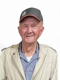 Lonnie Paul Mathews II was born August 30, 1971 to Lonnie Paul and Marilyn  June (Funck) Mathews. He passed away, Thursday, November 28, 2024 at his  home in Calumet, OK at the