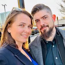 Looking for reliable pool service with pump expertise