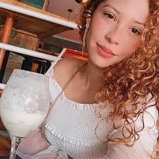 Alexandra Malave's Instagram, Twitter & Facebook