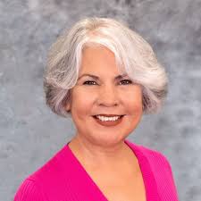 Esther MacIel-Thompson