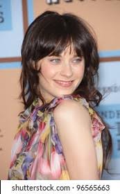 Zooey Deschanel Film Independents 2006 Independent Stock Photo 96565663