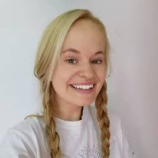 Cairi Balmain (@myhomeinthehighlands) • Threads, Say more