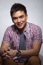 He was cast in the soap series habang may buhay two years after starting his modeling career with the cosmopolitan talent agency. Dominic Roque Height Weight Size Body Measurements Biography Wiki Age