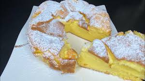 Fett in einer pfanne goldbraun rösten und den kuchen damit bestreuen. Einfaches Leckeres Kuchenrezept Mit Joghurt Rezept Kuchen Joghurtkuchen Recipe Fast Lick Youtube