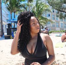 Top Crochet Hair For Cruises Vacations Swimming Beaches And More Crochethair Crochetbraids Crochethairstyle Crochet Hair Styles Beach Hair Beach Curls