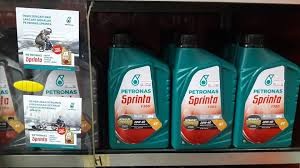 Minyak petronas sprinta f700 semestinya yang terbaik untuk jentera2 saya! Ultimate Bikes Restock Petronas Sprinta F700 Facebook