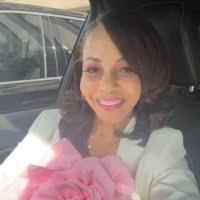 Tracey Cormier's Instagram, Twitter & Facebook