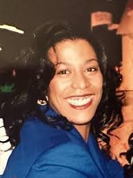 Mandy Edmundson's Instagram, Twitter & Facebook