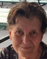 Kaye Manning's Instagram, Twitter & Facebook