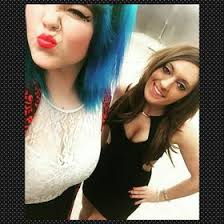 Ellis Beasley (happygoluckyx)