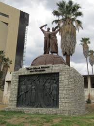 Genozid (official)‏ @genozidofficial 17 нояб. File Genozid Denkmal Vor Der Alten Feste In Windhoek5 Jpg Wikimedia Commons