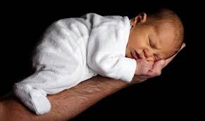 Burping your baby quickly becomes the holy grail of feeding time, easing belly pain and making room for more milky goodness. The Best Way To Burp Your Baby Parenting101