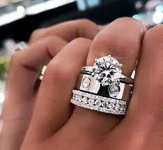 Pin By Susan Ratkiewicz On My Wedding Rings Beautiful Jewelry Engagement