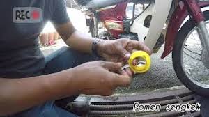 Check spelling or type a new query. Honda Ex5 Hp Dream Tukar Minyak Hitam Enjin Paling Mudah Murah Dan Sempoi Youtube