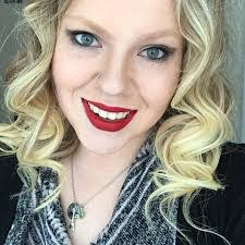 Diane Clapp's Instagram, Twitter & Facebook