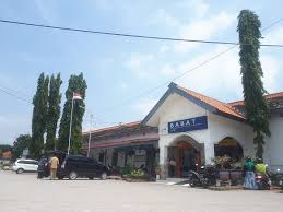Tapi, ada satu merek yang paling populer di antara lainnya, yaitu merek kereta api. Stasiun Babat Wikipedia Bahasa Indonesia Ensiklopedia Bebas