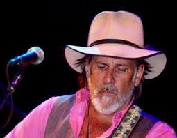 Lenny Arellano's Instagram, Twitter & Facebook