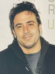Jeffrey Dean Morgan and Javier Bardem look alike : r/CelebrityLookalikes