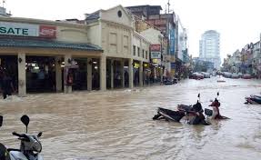 Mercy malaysia will work with 10 villages in the district of kundang in selangor to prepare them for potential disasters. Kajang Struck By Flash Floods After Heavy Rain The Star