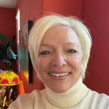 Nancy Mcpherson's Instagram, Twitter & Facebook