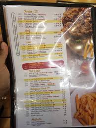 Selain sup ada juga pilihan makanan lain seperti sate. Mrs Wawa Ashihara Menikmati Western Food Sedap Di Leezo Restaurant Kluang