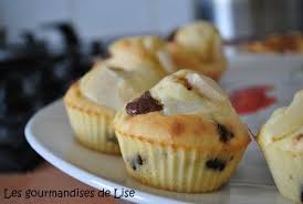 Muffins Poire Belle Helene Poire Et Chocolat Les Gourmandises De Lise Muffin Poire Poire Belle Helene Dessert