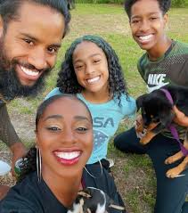 Jimmy Uso with his family ❤️❤️❤️