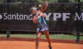 Carol Meligeni cai na estreia do qualifying do WTA de Antália